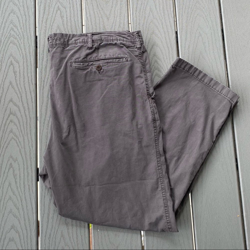 American Eagle charcoal pants
